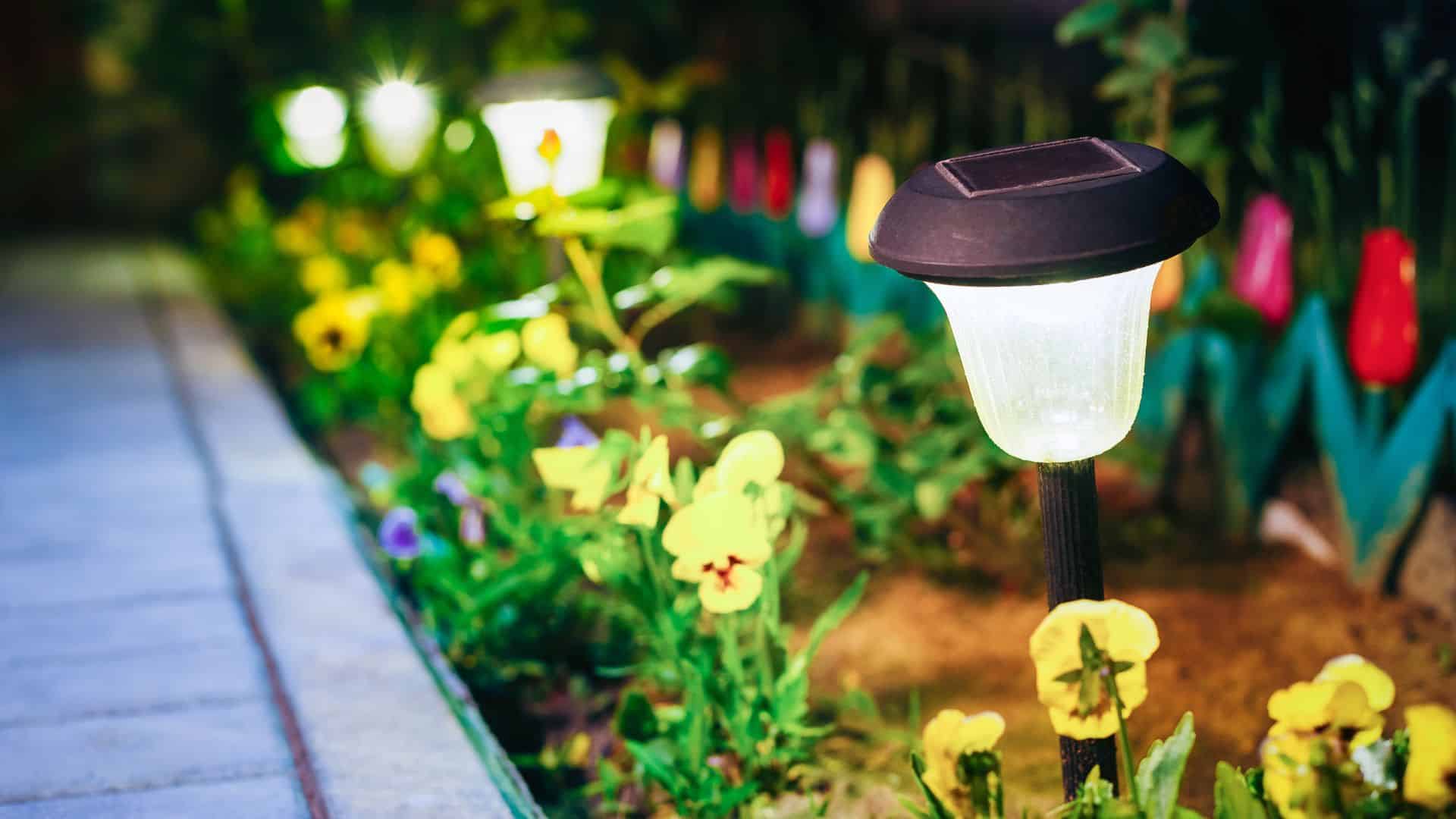 lampe solaire jardin