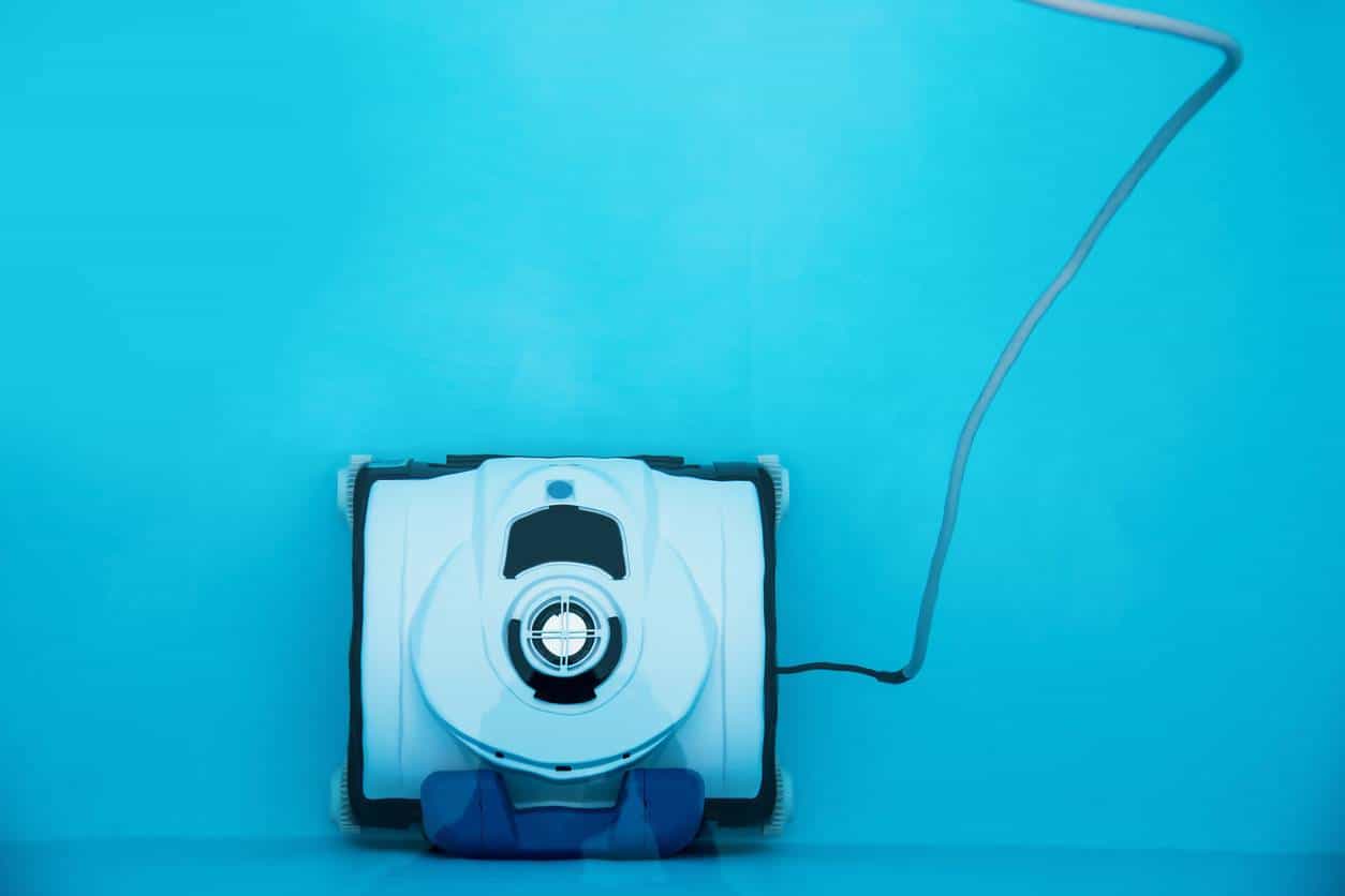 robot piscine nettoyage efficace