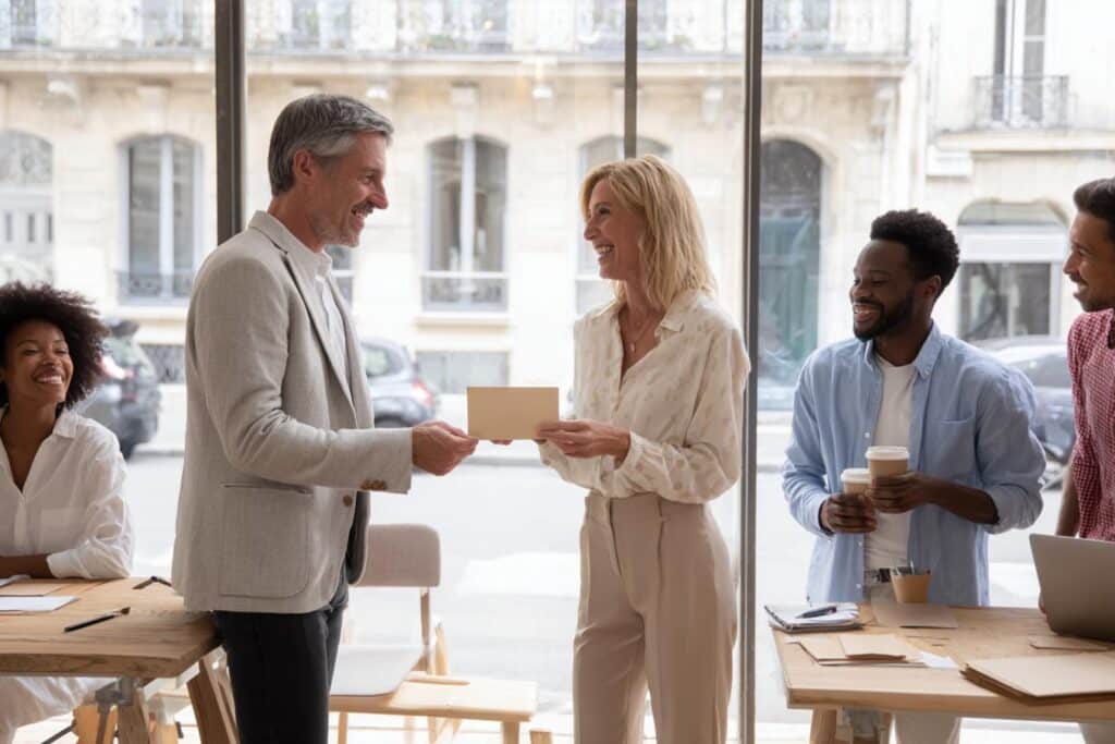 cheque cadeau et urssaf